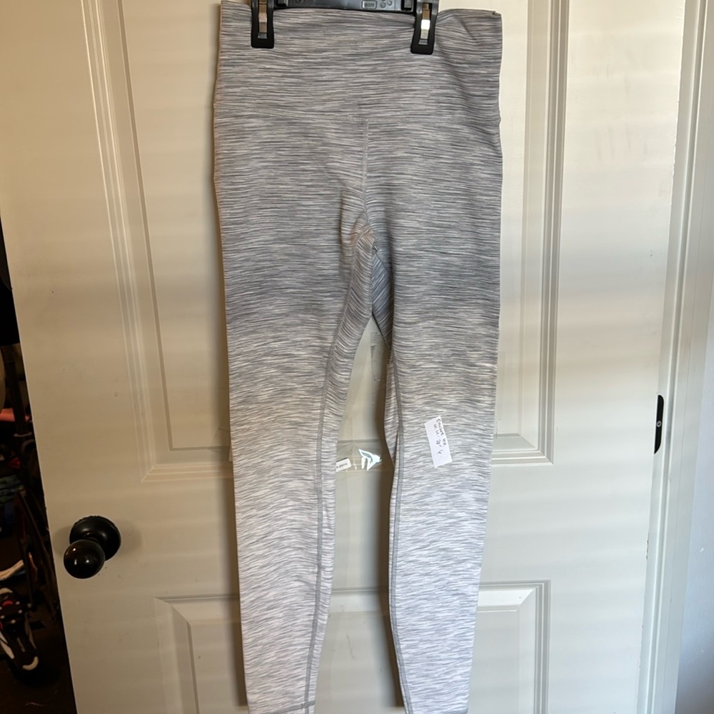 Wunder under high rise 28” leggings